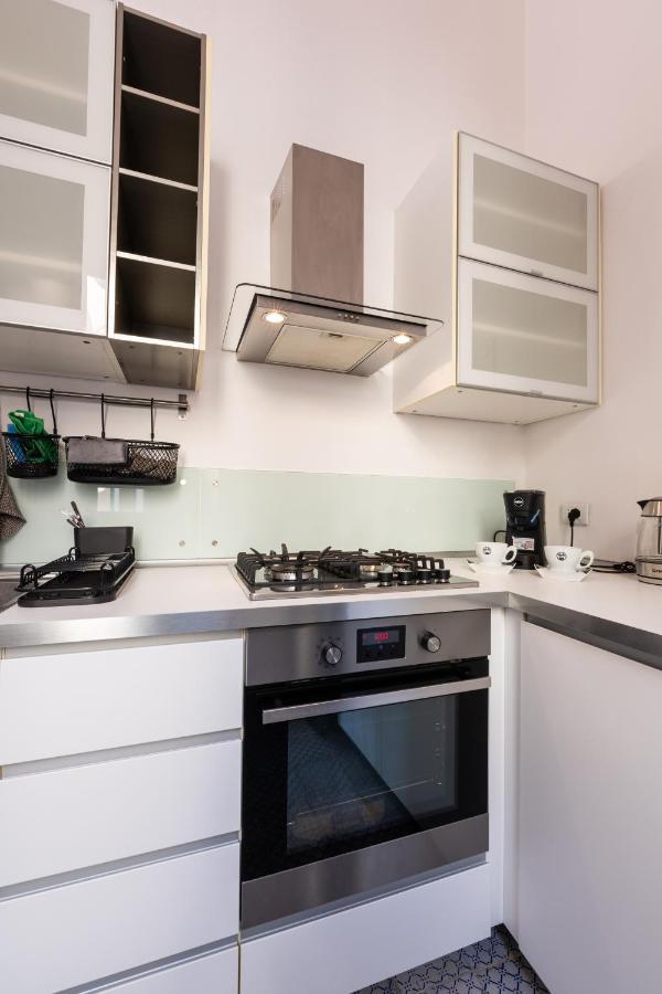 Shanti Holiday House Palermo Bagian luar foto