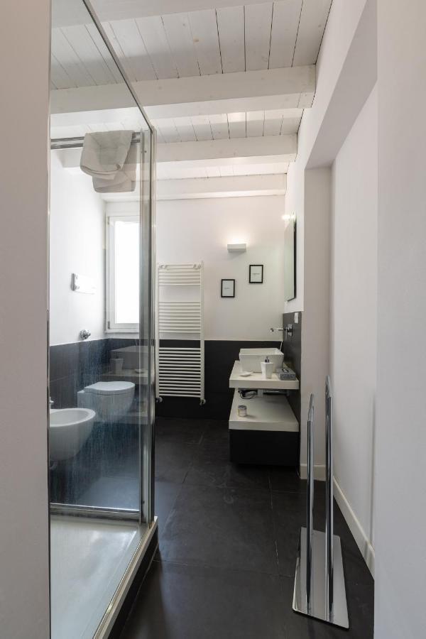 Shanti Holiday House Palermo Bagian luar foto